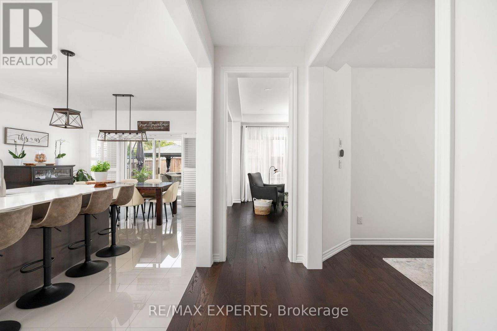 20 Hackett Street Property Photo 11