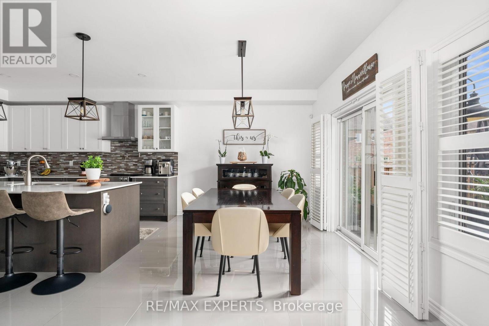 20 Hackett Street Property Photo 20
