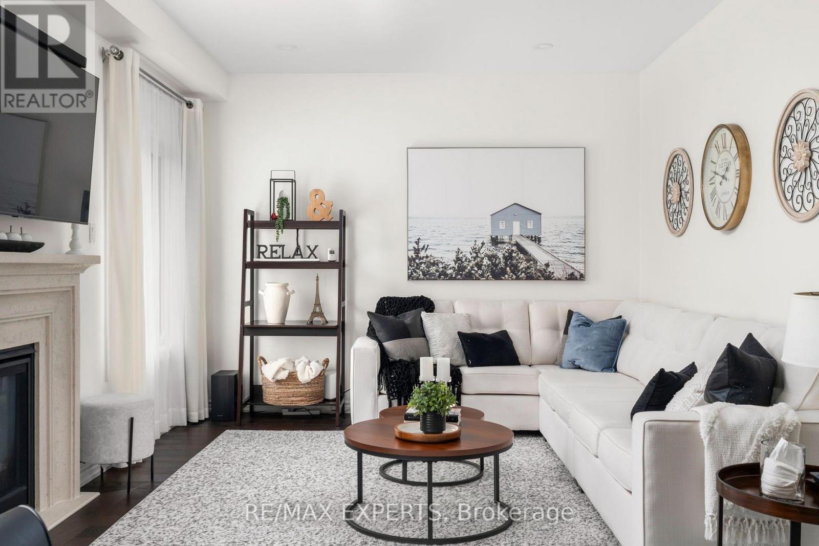 20 Hackett Street Property Photo 24