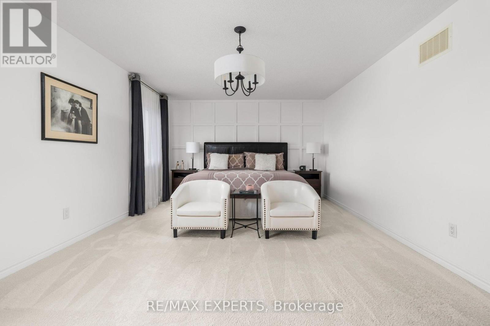 20 Hackett Street Property Photo 30
