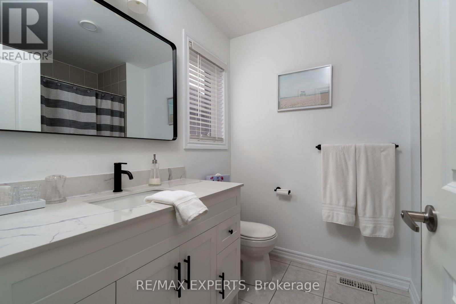 20 Hackett Street Property Photo 42