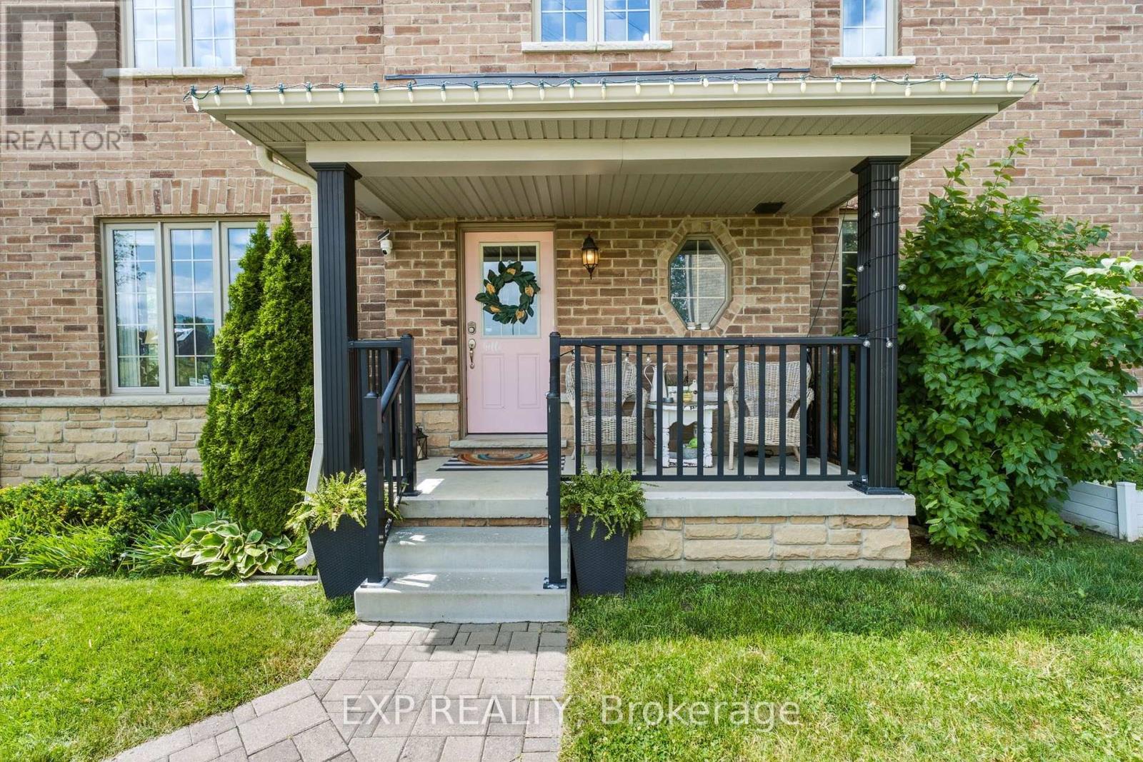 7 Vita Stephanie Court Property Photo 5