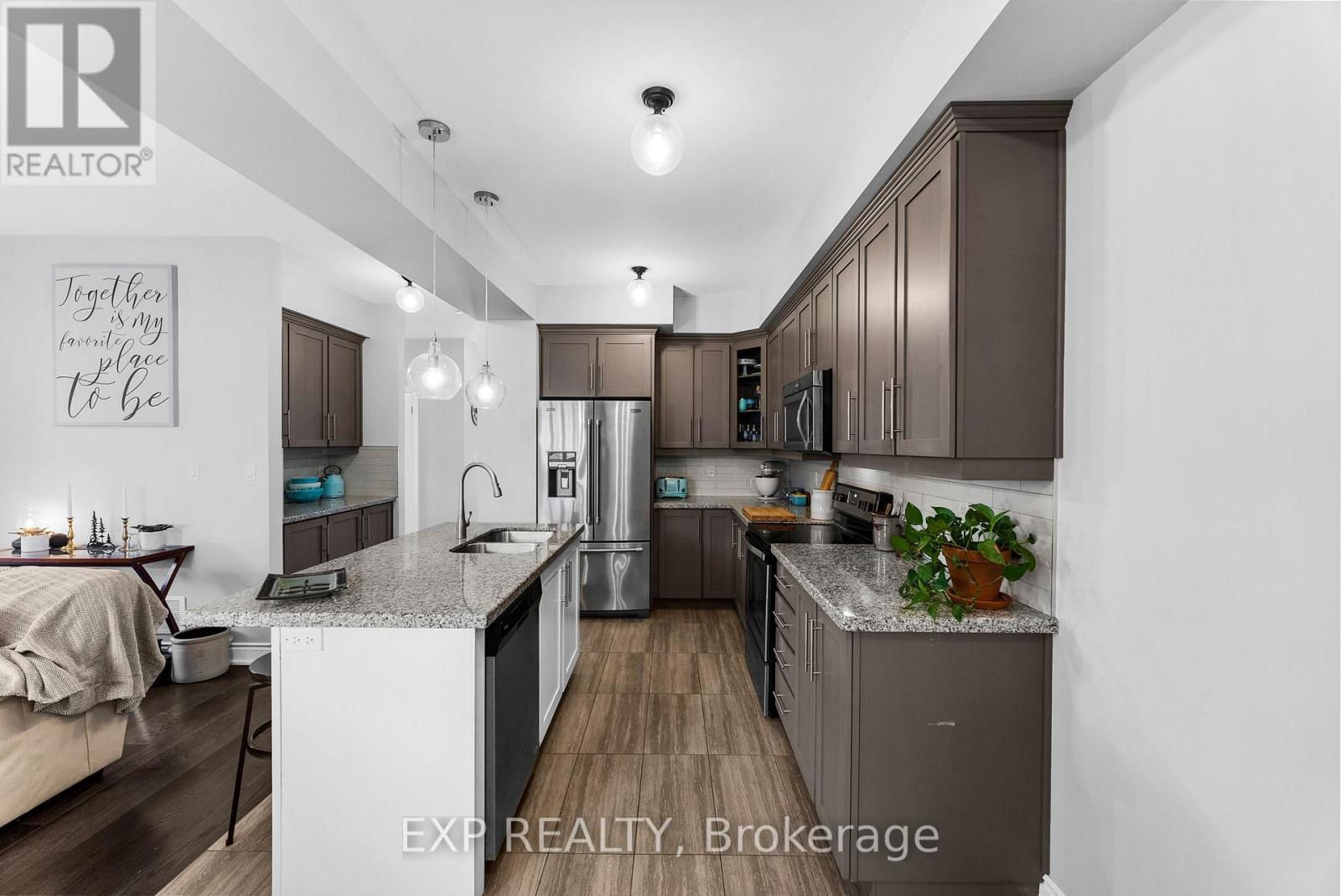7 Vita Stephanie Court Property Photo 12