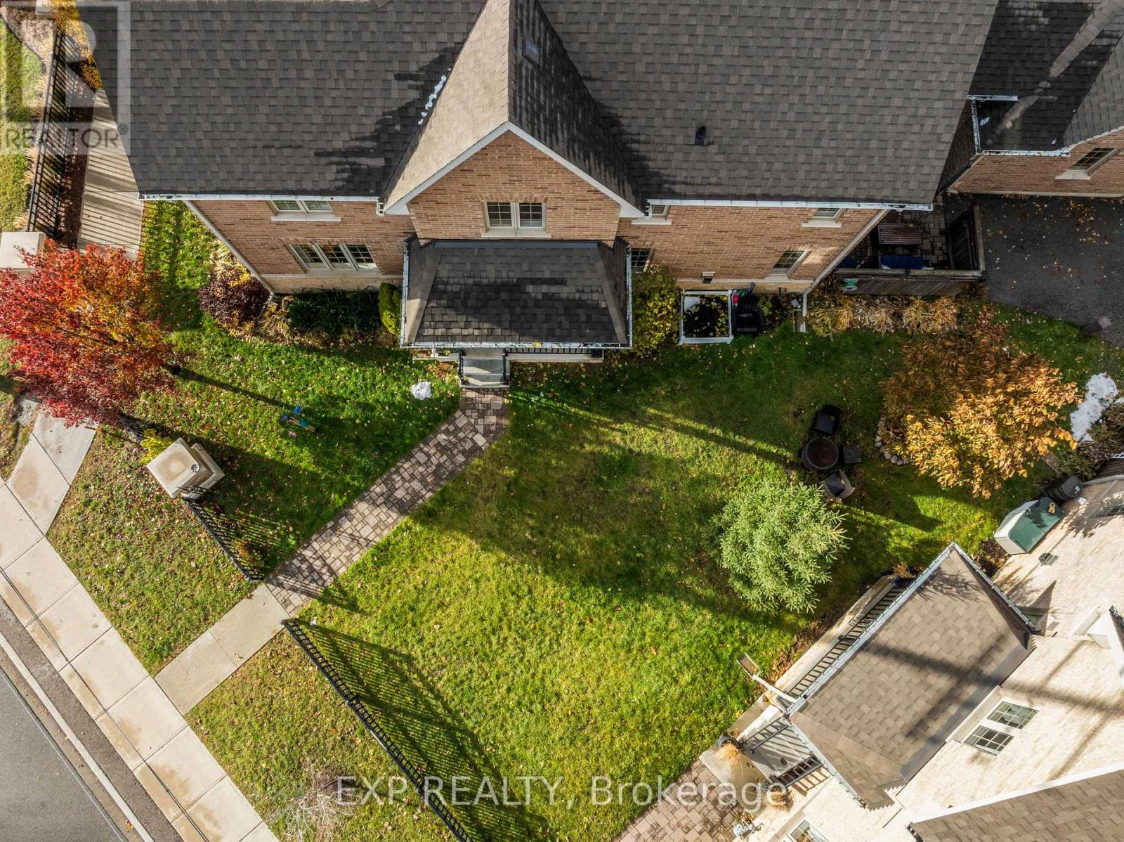 7 Vita Stephanie Court Property Photo 46