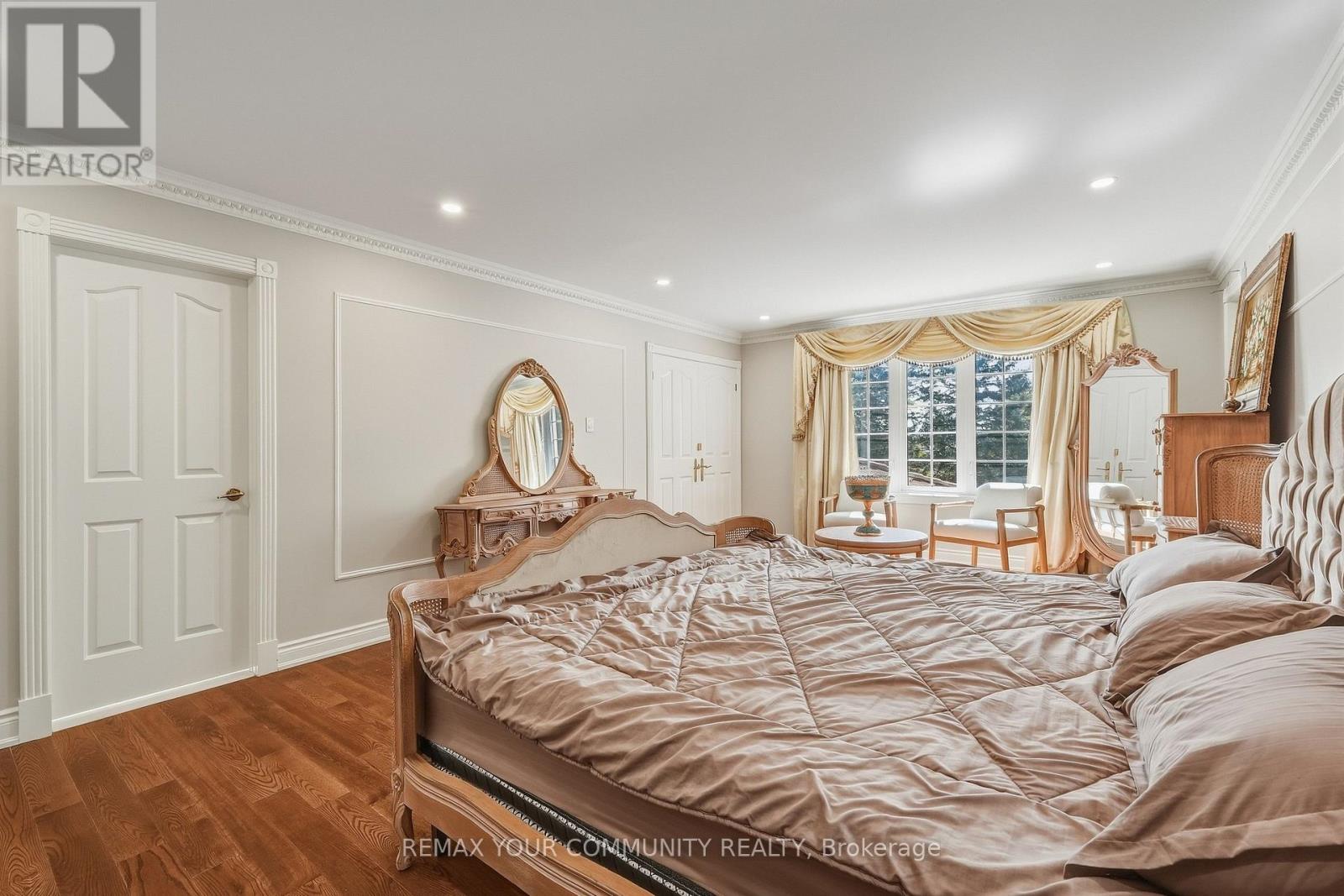 176 Old Surrey Lane Property Photo 31