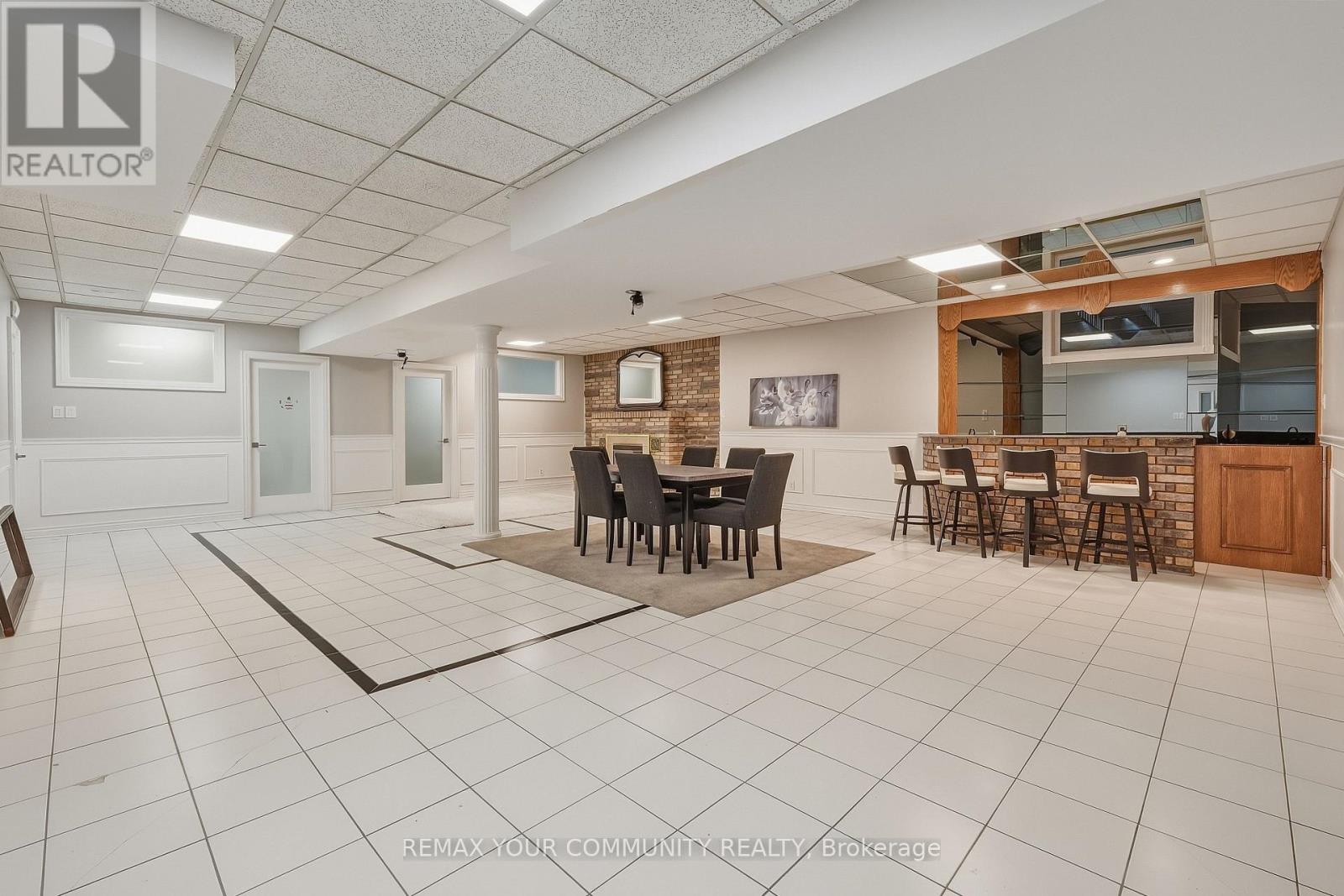 176 Old Surrey Lane Property Photo 36