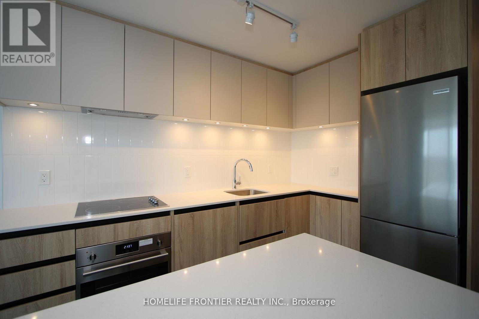 1009 - 7950 Bathurst Street Property Photo 5