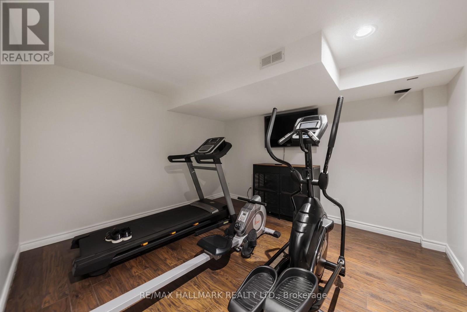 54 Theobalds Circle Property Photo 37