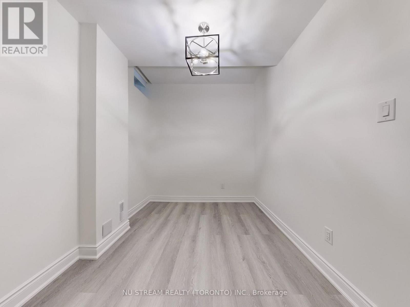18 Wellman Drive Property Photo 28