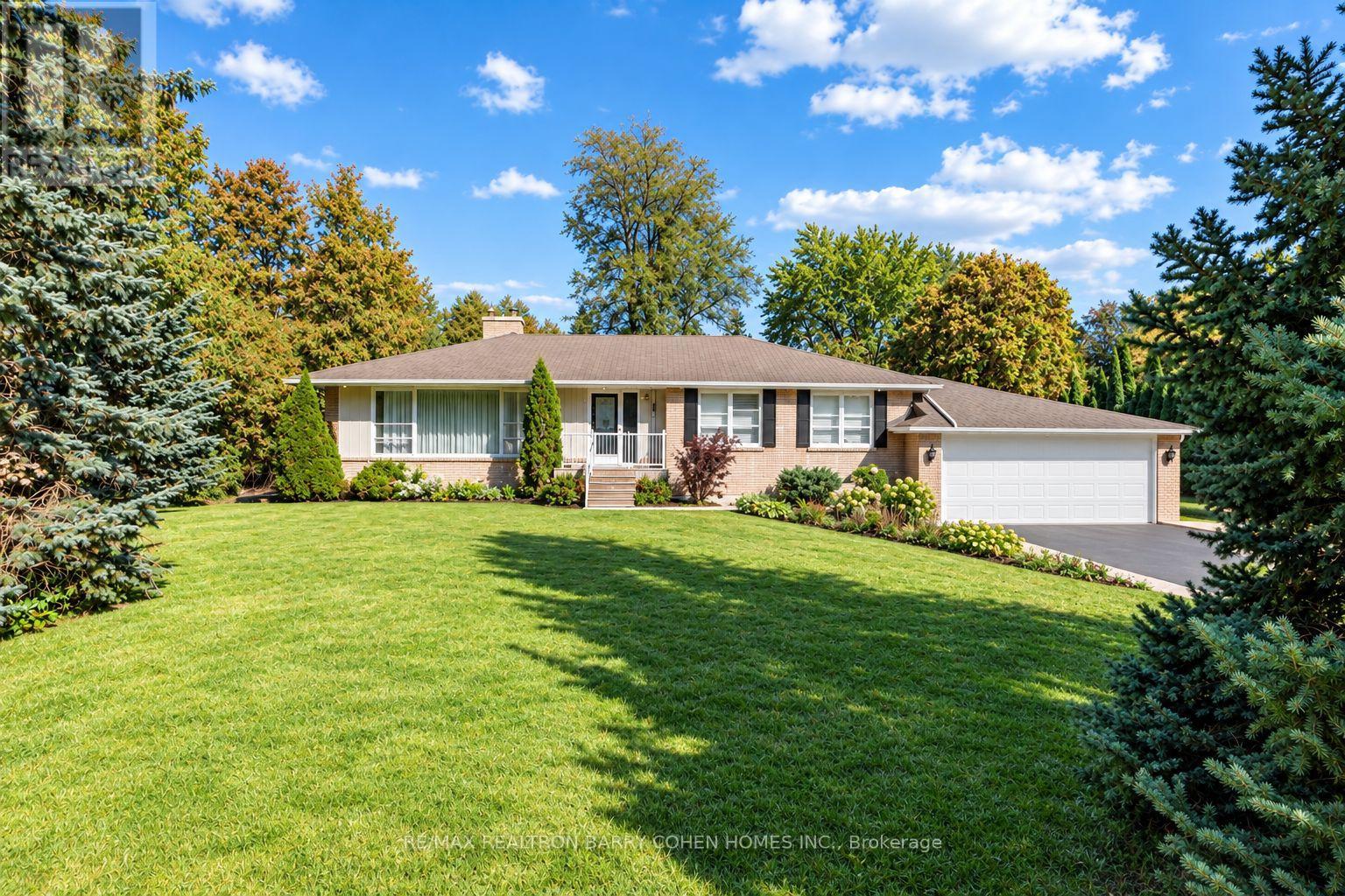 19 Oakbank Road Property Photo 3
