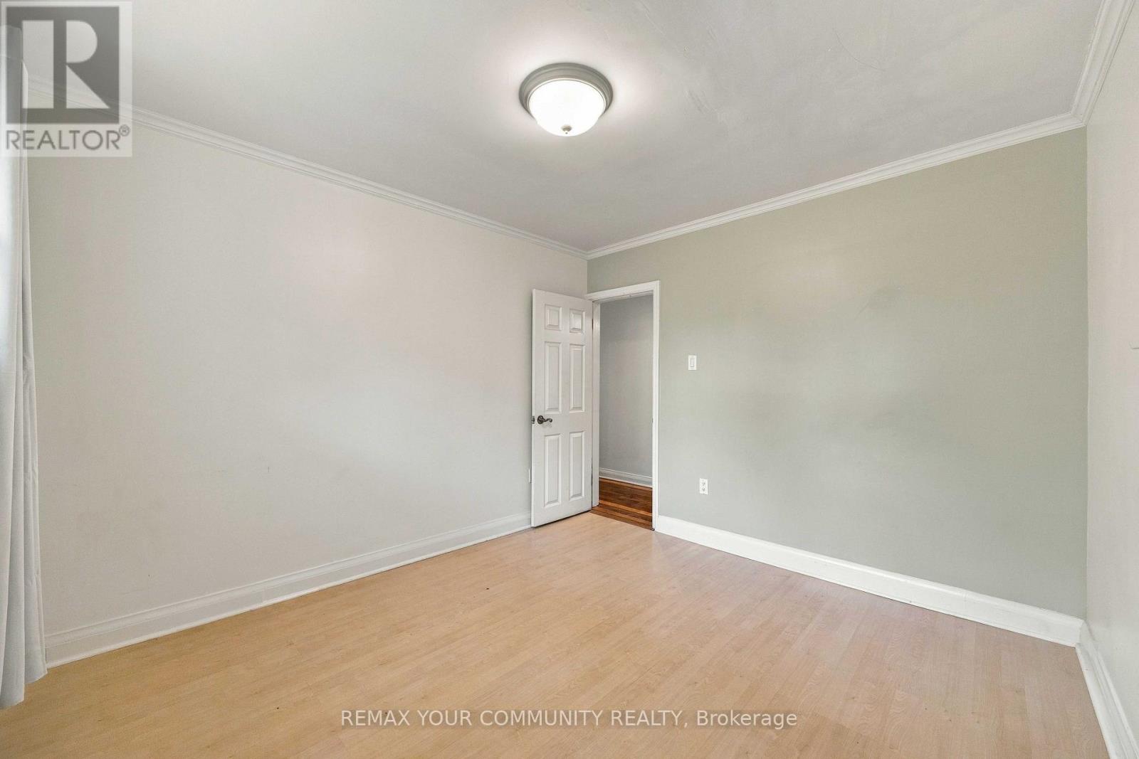 18863 Leslie Street Property Photo 26