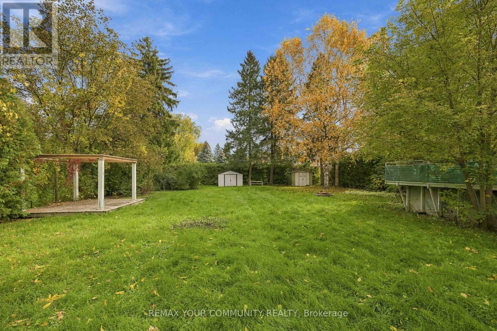 18863 Leslie Street Property Photo 28
