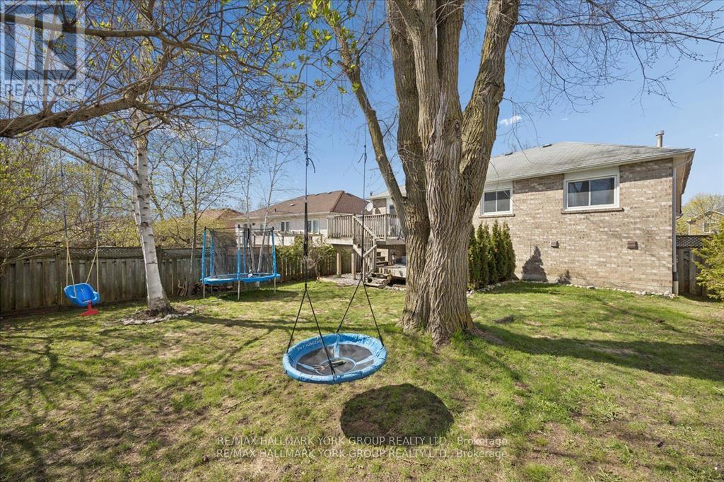 195 King Street Property Photo 36