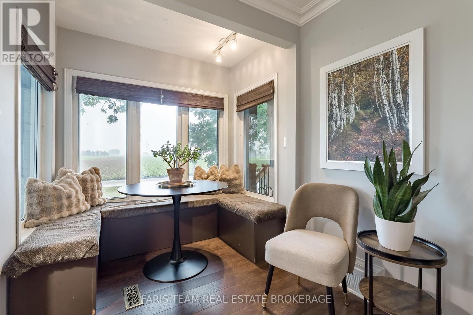 300 Juliana Road Property Photo 18