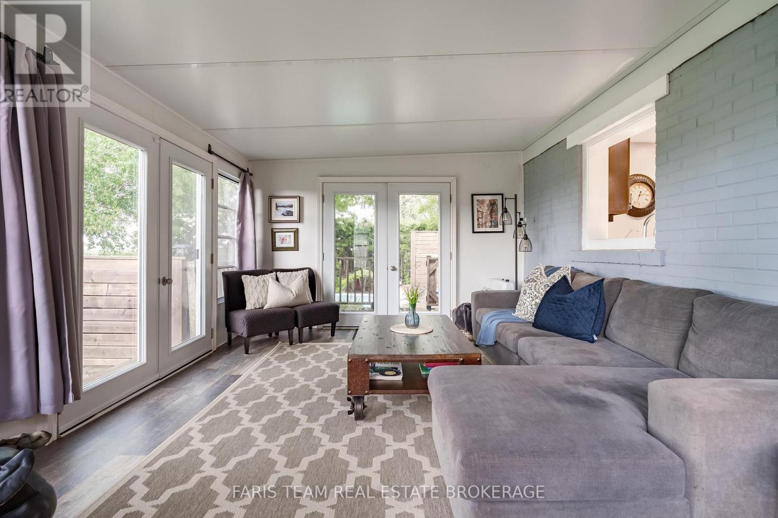 300 Juliana Road Property Photo 19