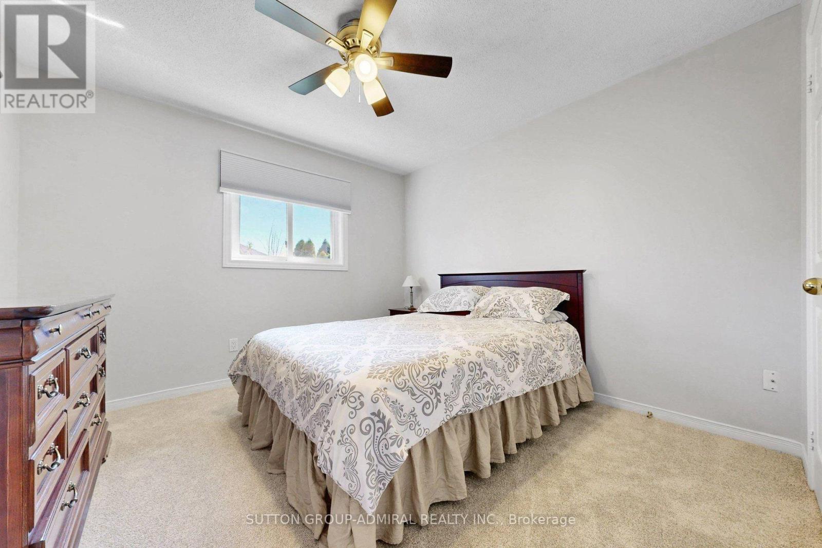 43 Berwick Crescent Property Photo 25