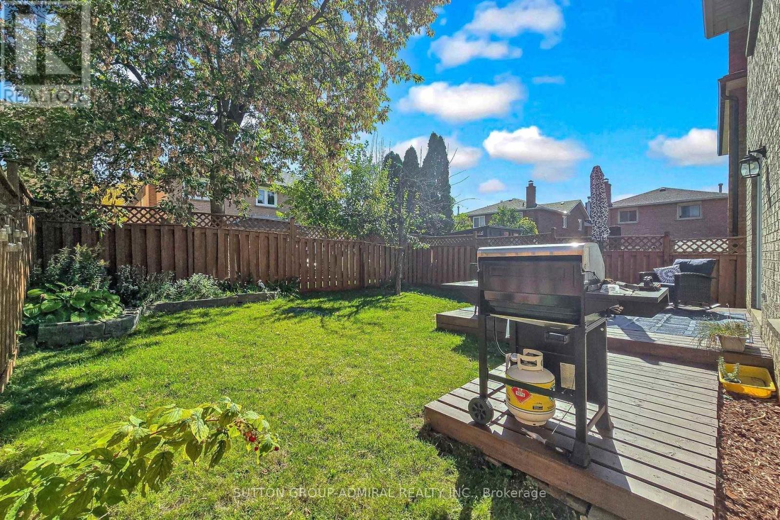 43 Berwick Crescent Property Photo 47