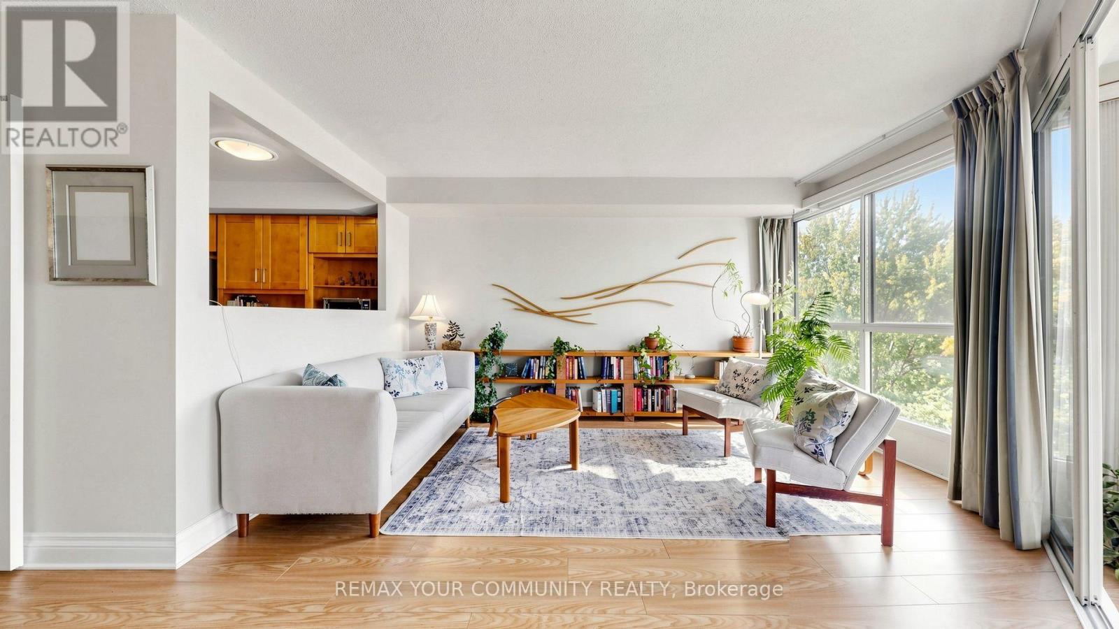 413 - 5 Weldrick Road W Property Photo 6