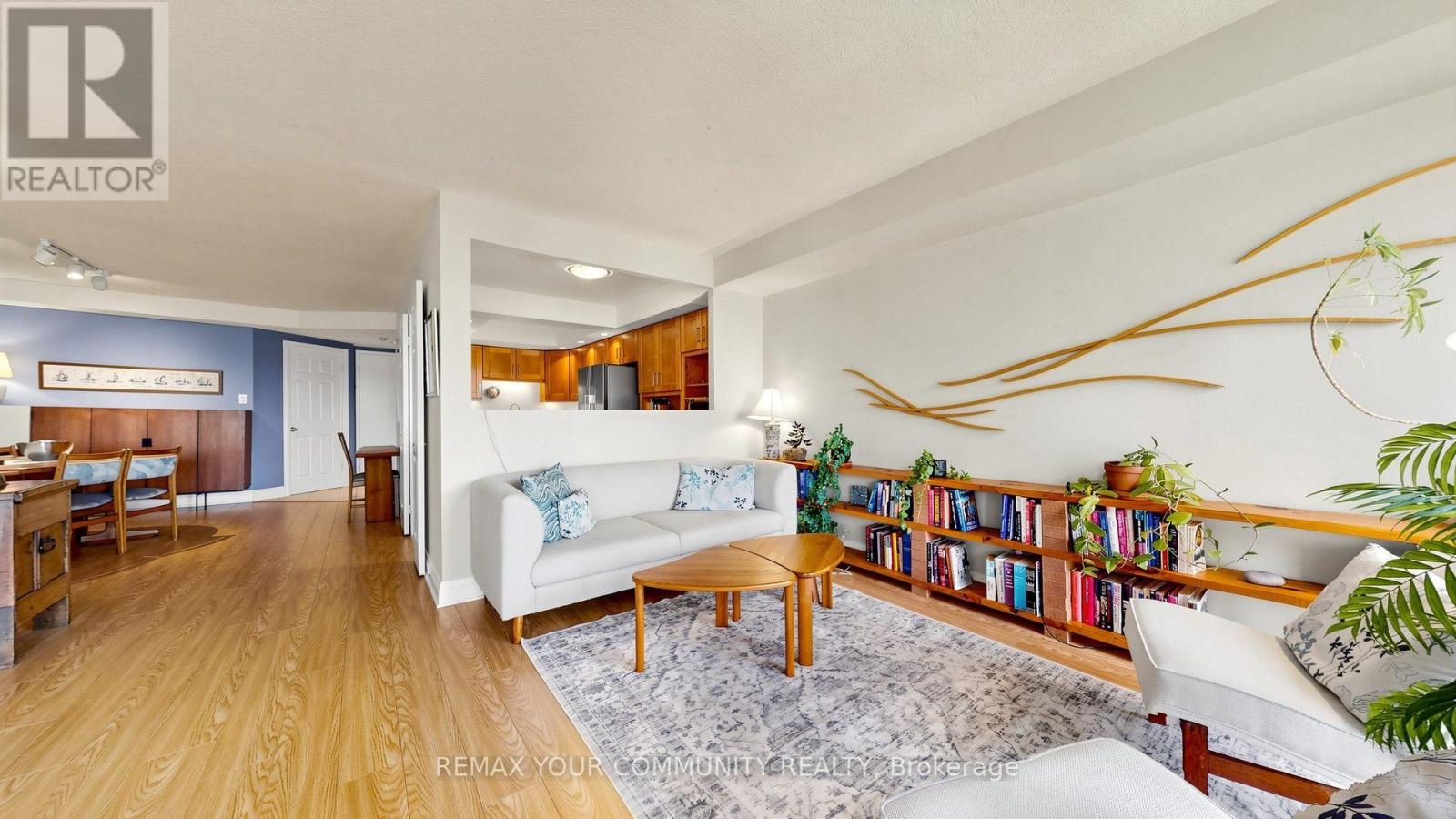 413 - 5 Weldrick Road W Property Photo 7
