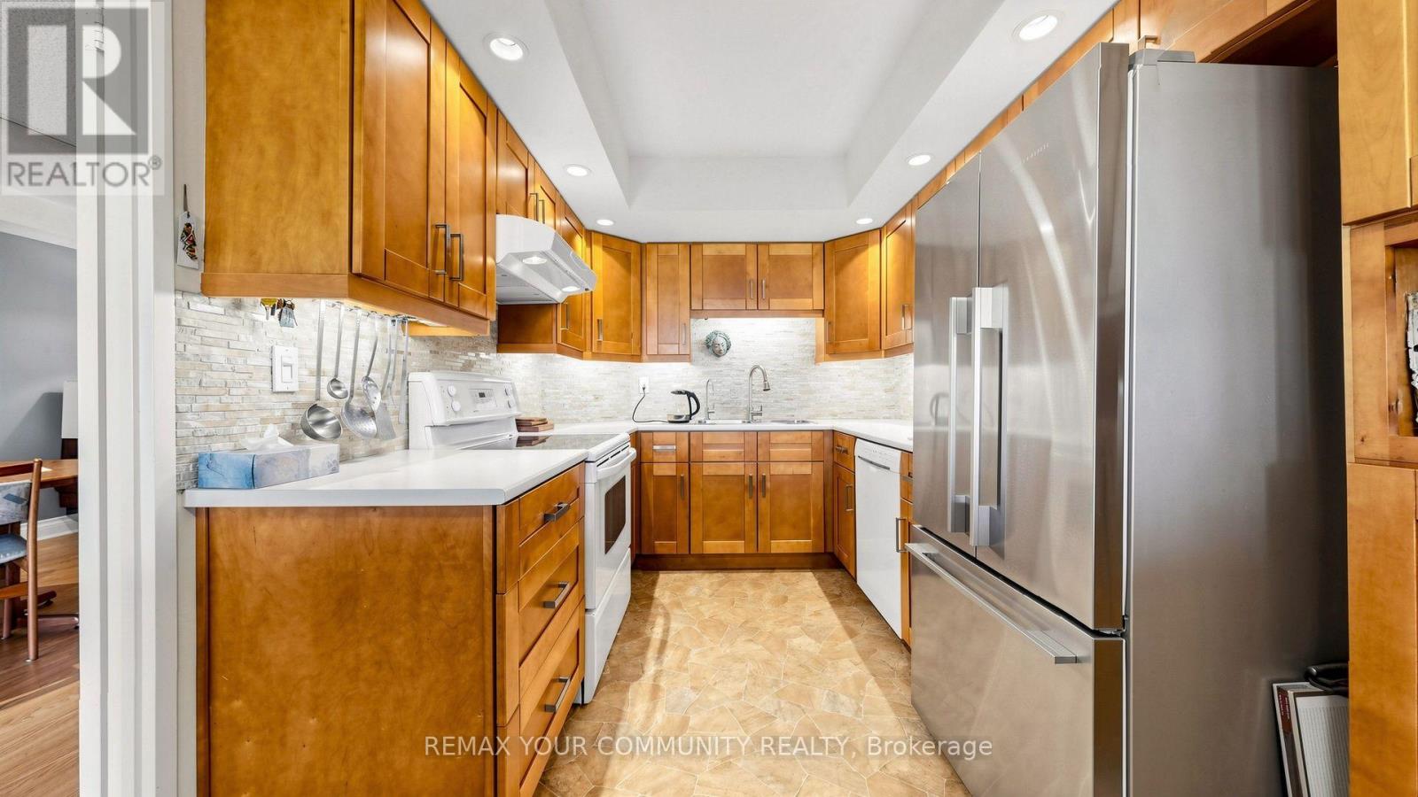 413 - 5 Weldrick Road W Property Photo 12