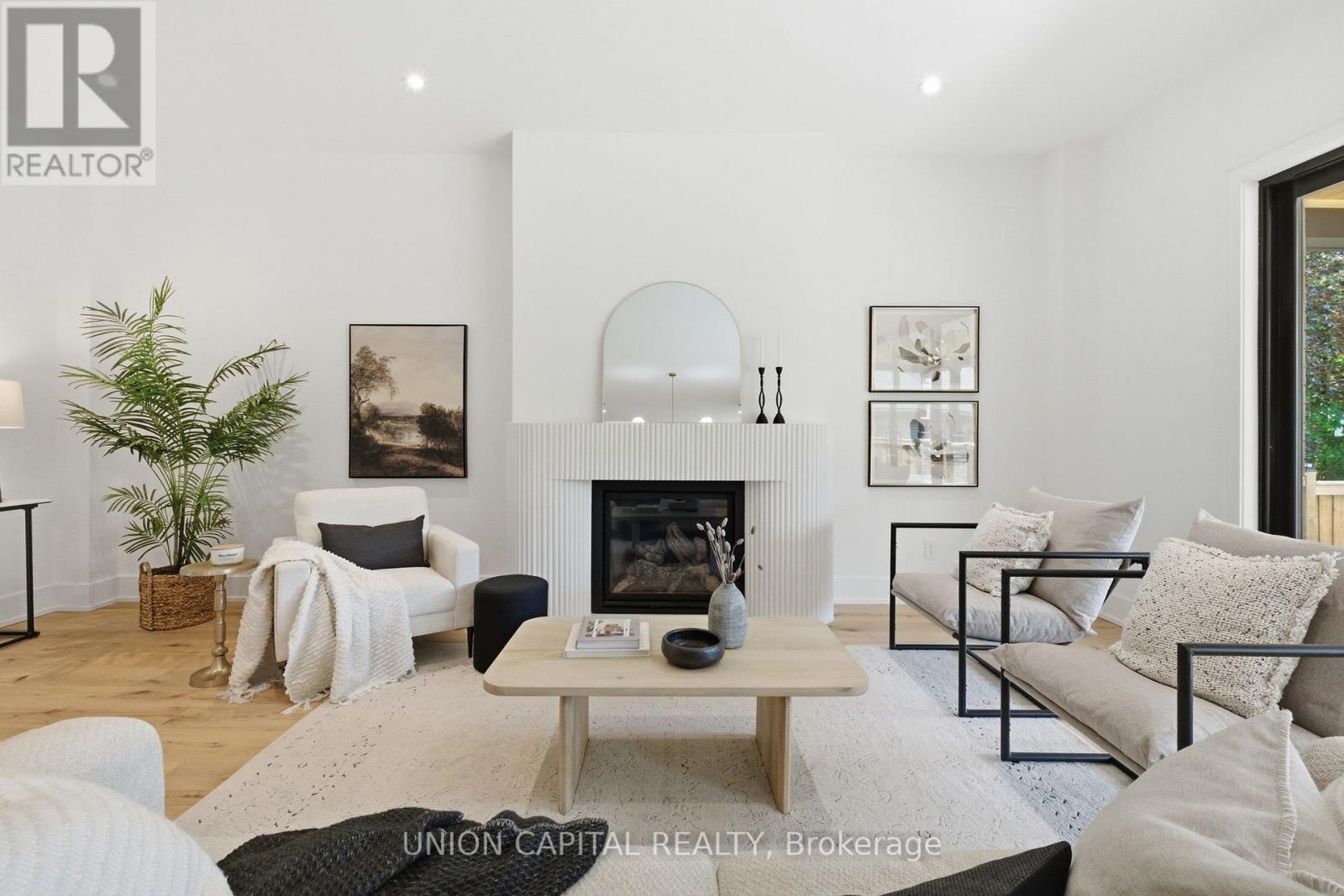 106 Hawthorn Avenue Property Photo 11