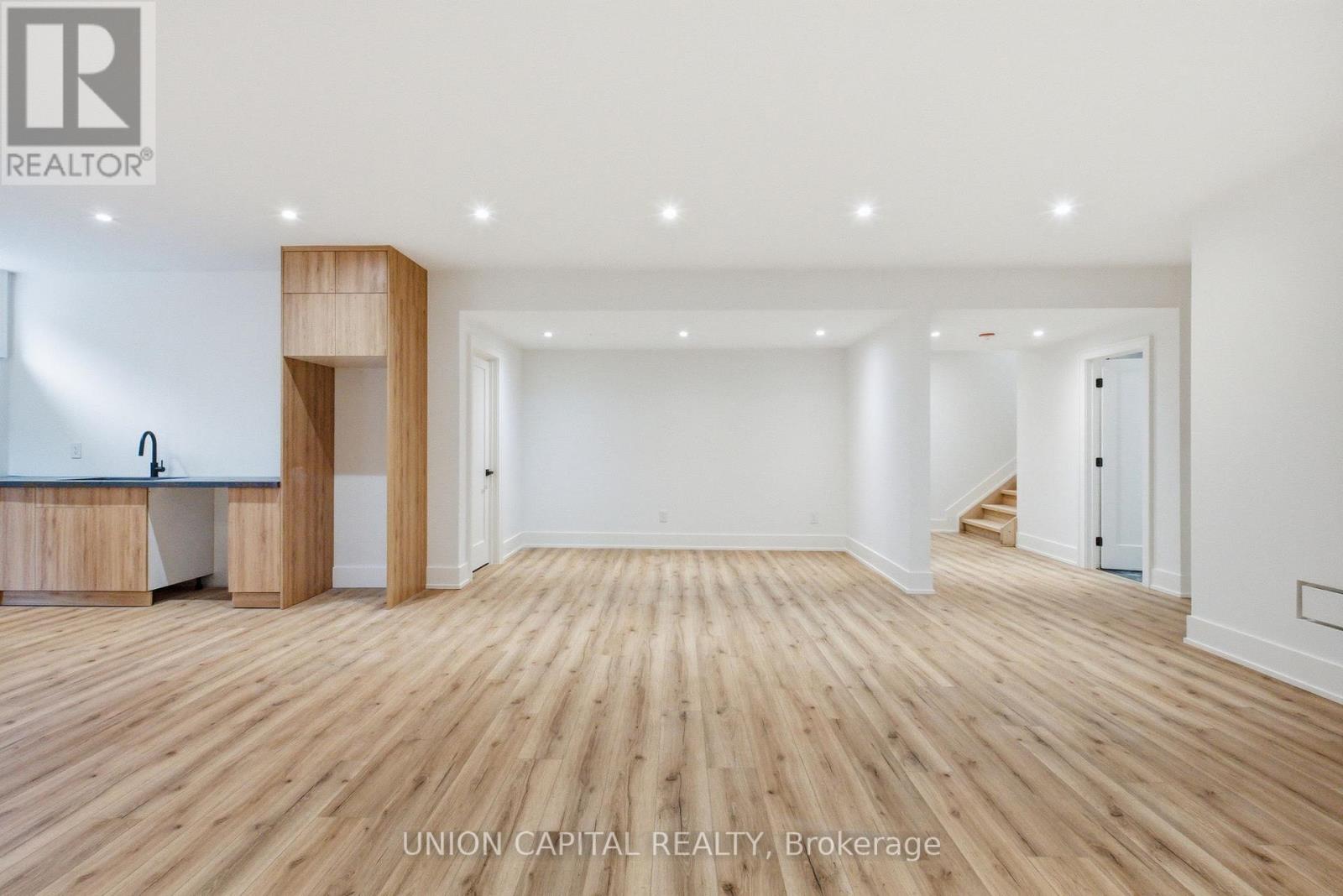 106 Hawthorn Avenue Property Photo 36
