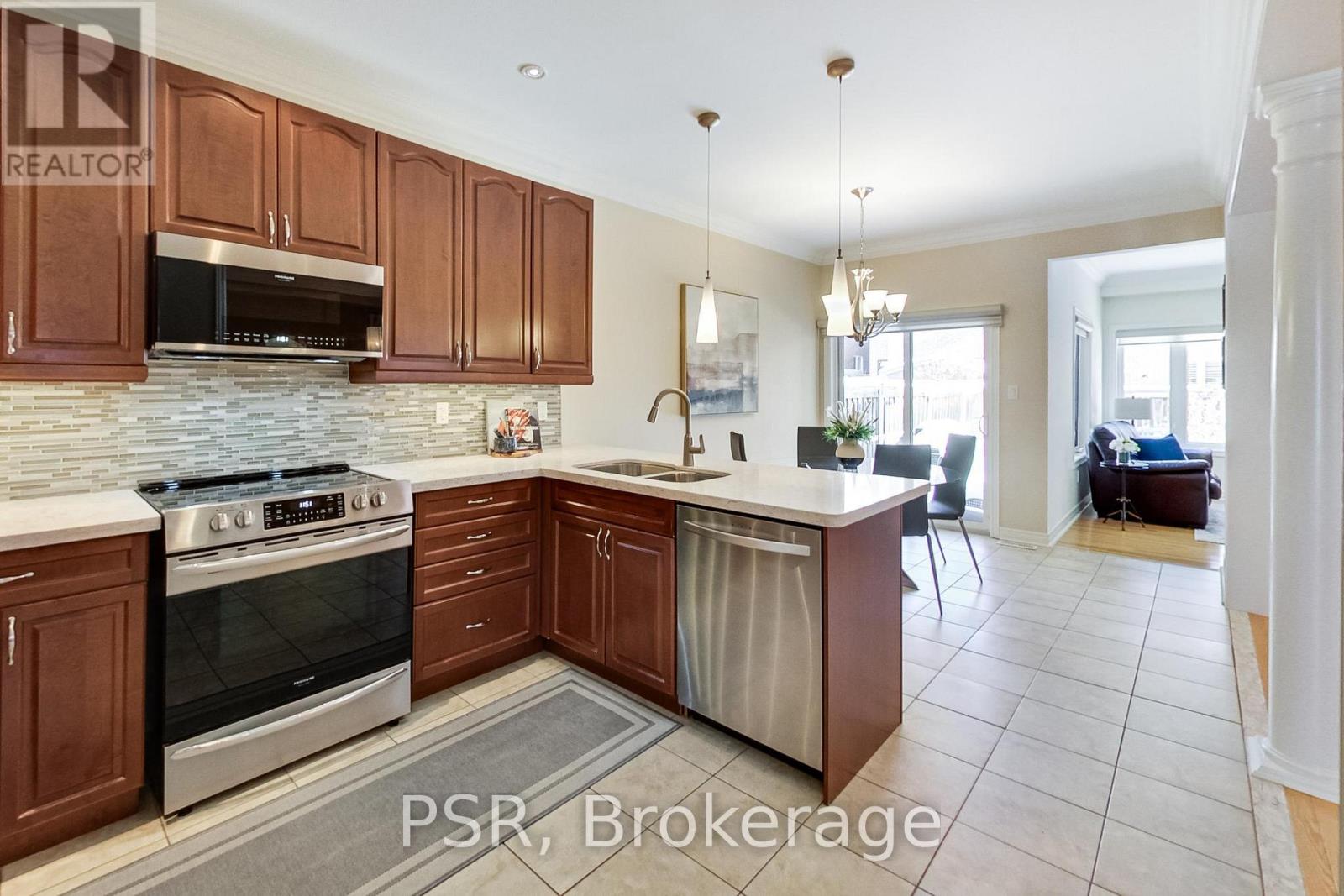 9 White Beach Crescent Property Photo 14
