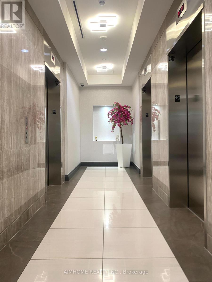 1712 - 7171 Yonge Street E Property Photo 5