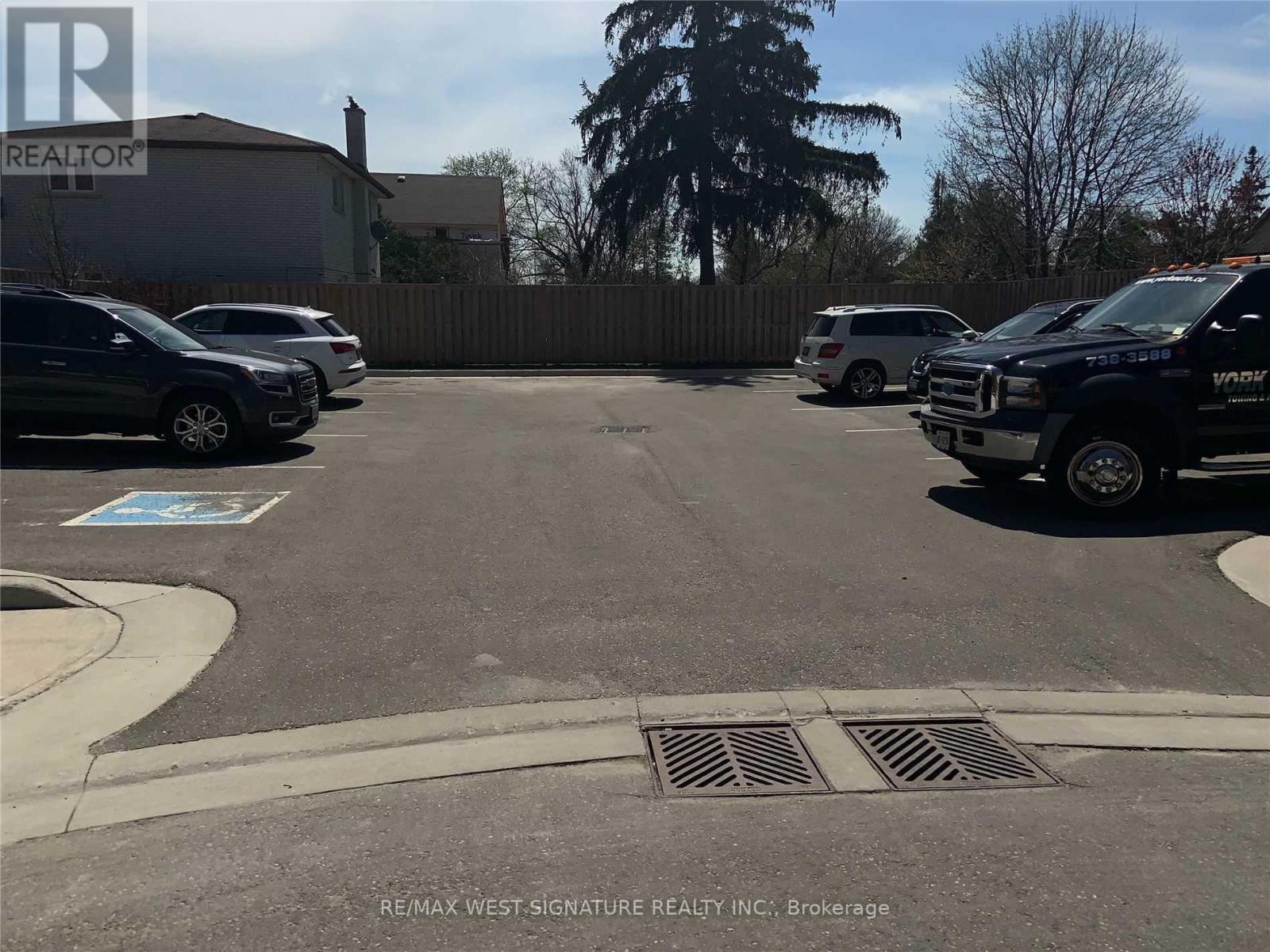 31 Caliber Court Property Photo 22