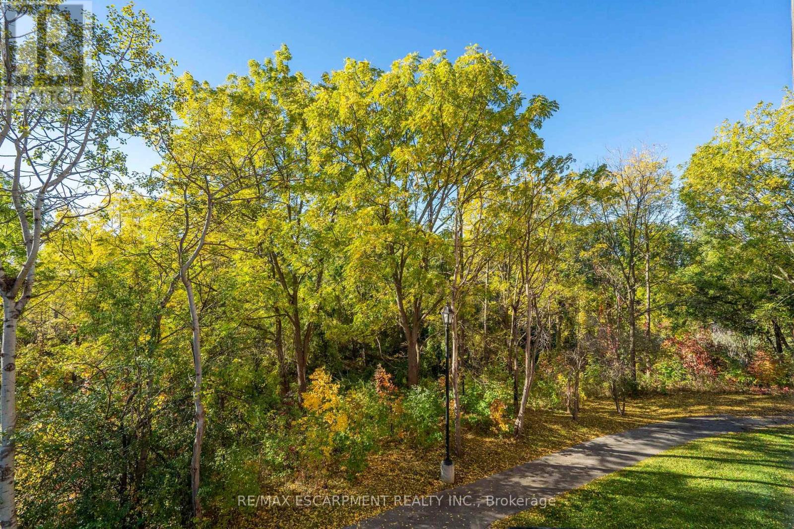223 - 7373 Martingrove Road Property Photo 22