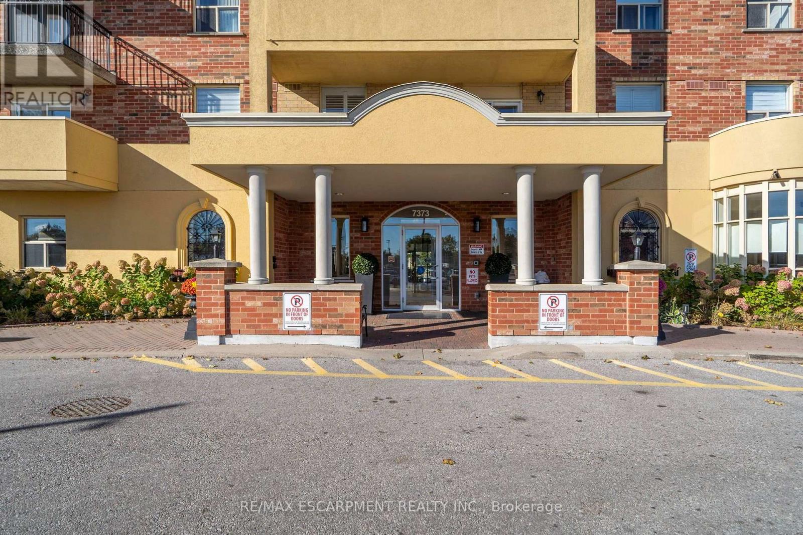 223 - 7373 Martingrove Road Property Photo 31