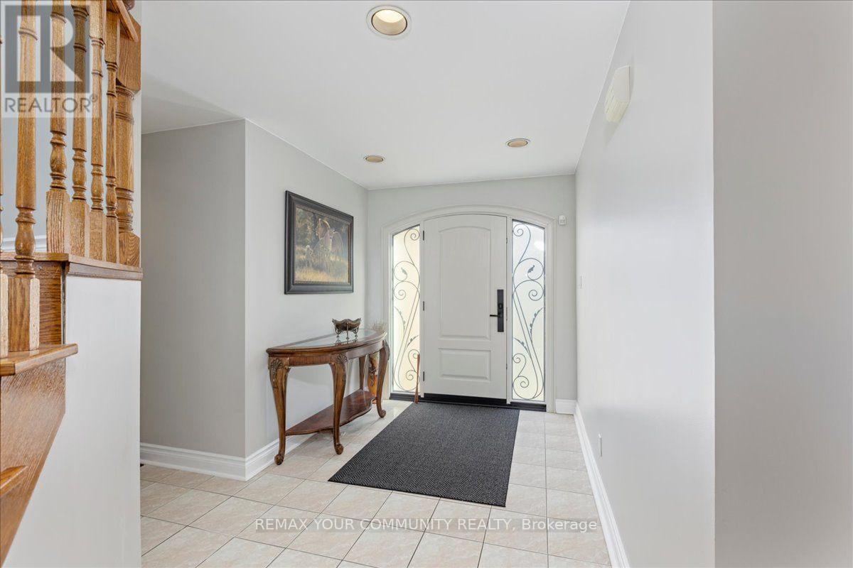 76 Riverglen Drive Property Photo 6