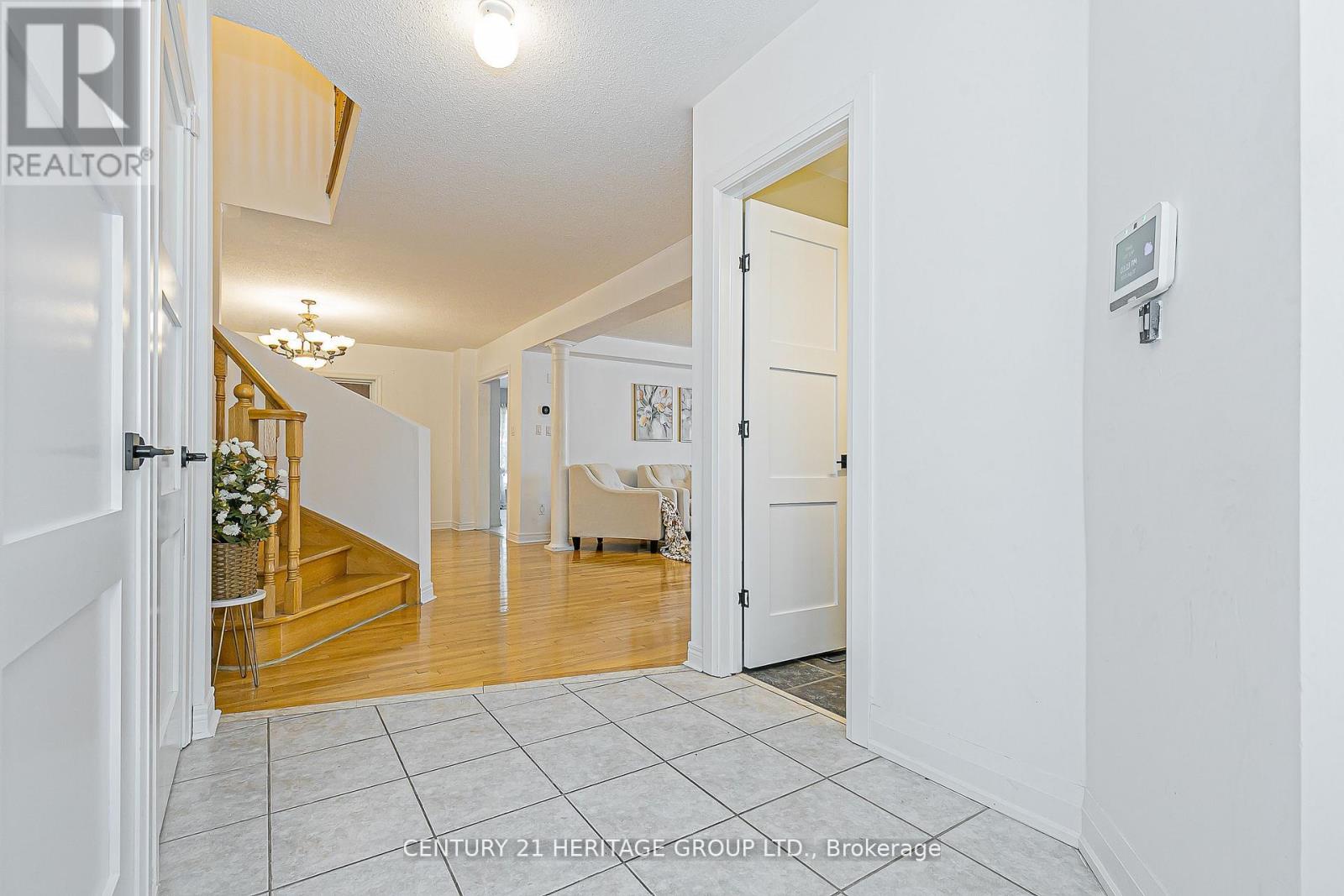 29 Eminence Road Property Photo 2