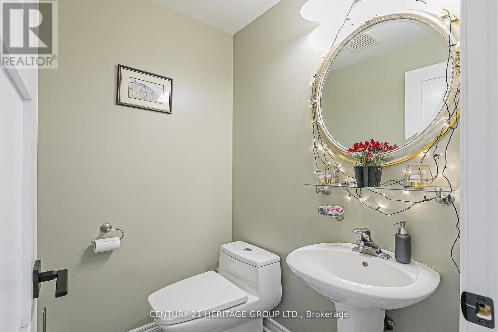 29 Eminence Road Property Photo 15