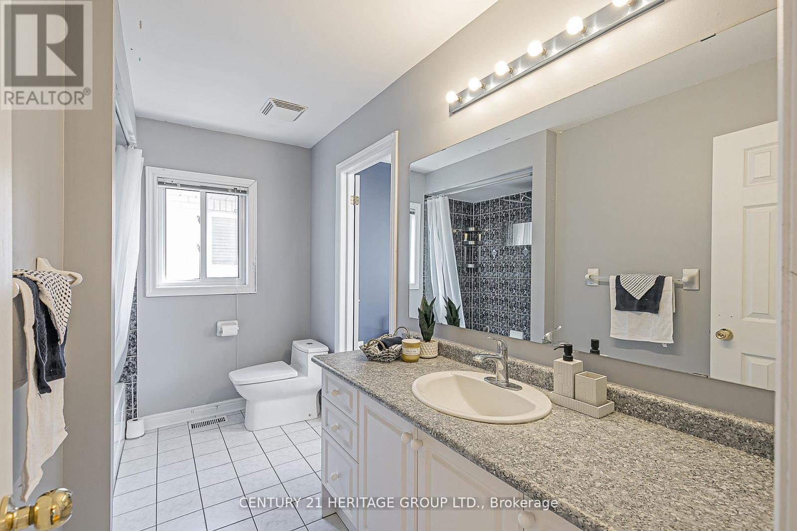 29 Eminence Road Property Photo 26
