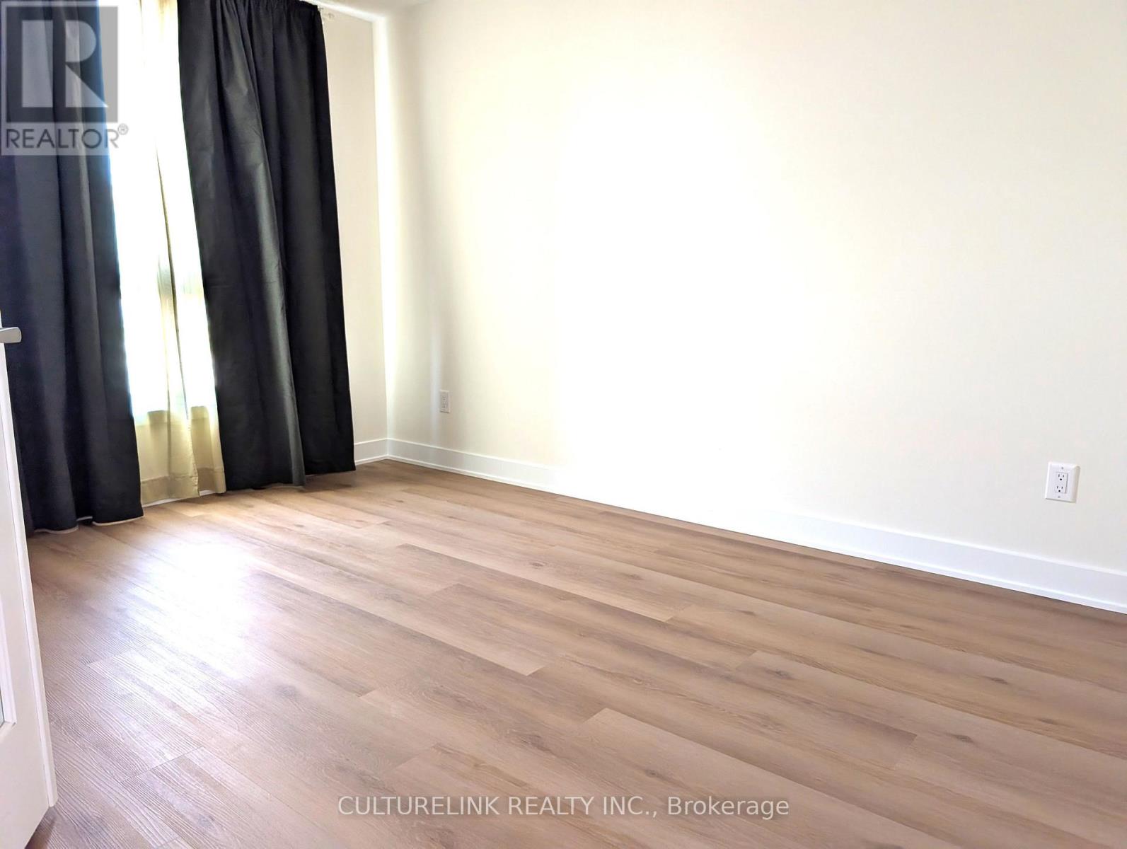 47 Mumbai Drive Property Photo 13
