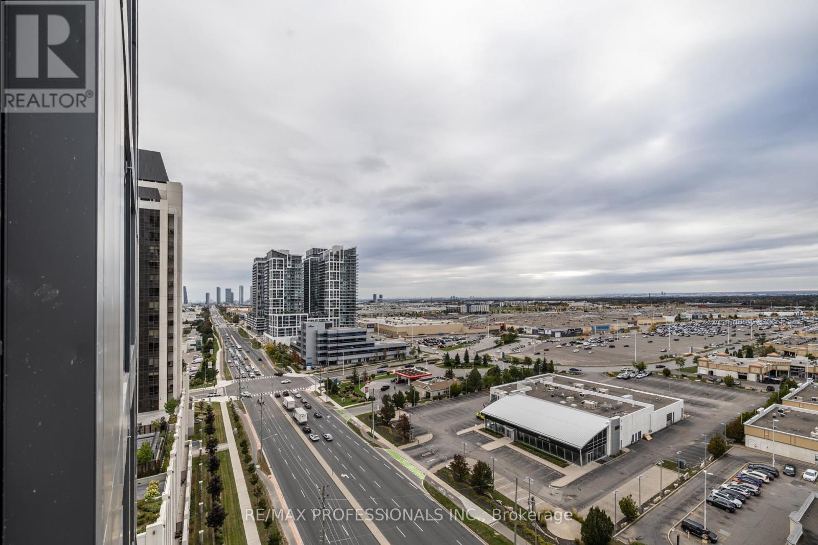 1421 - 10 Abeja Street Property Photo 22