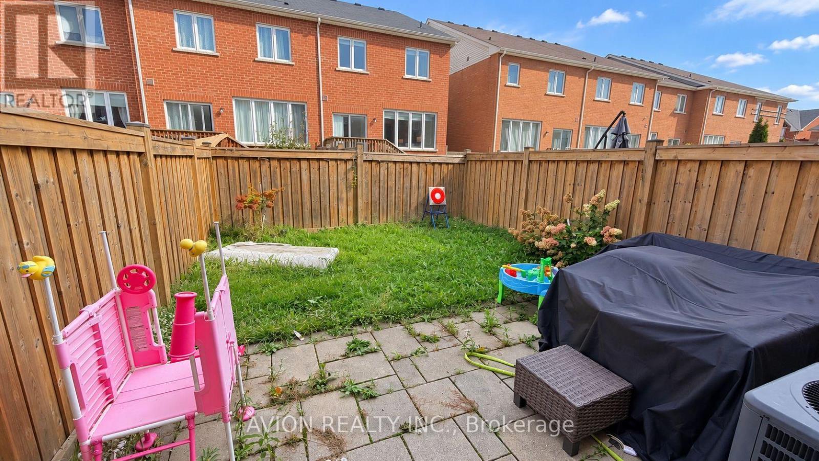 23 Clarinet Lane Property Photo 29