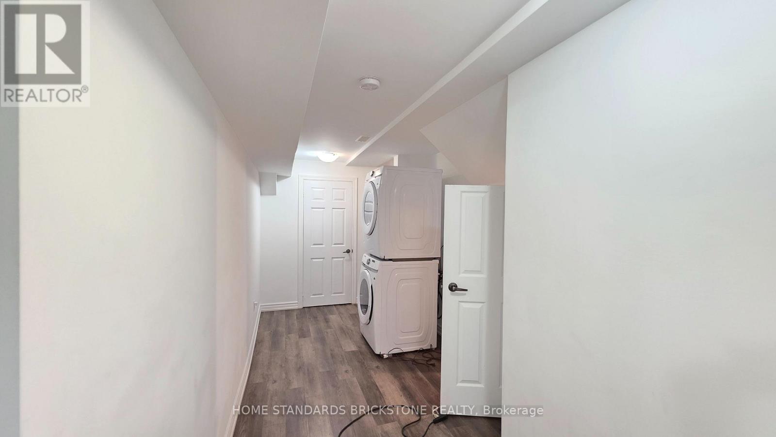 Lower - #2 - 41 Silk Oak Court Property Photo 7