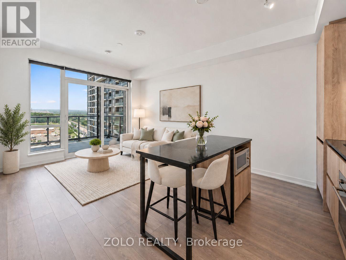 1324 - 7950 BATHURST STREET Property Photo 1