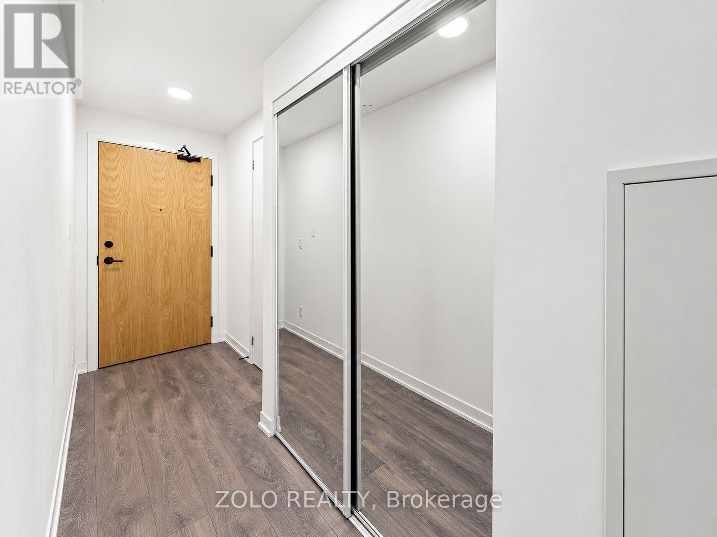 1324 - 7950 Bathurst Street Property Photo 16