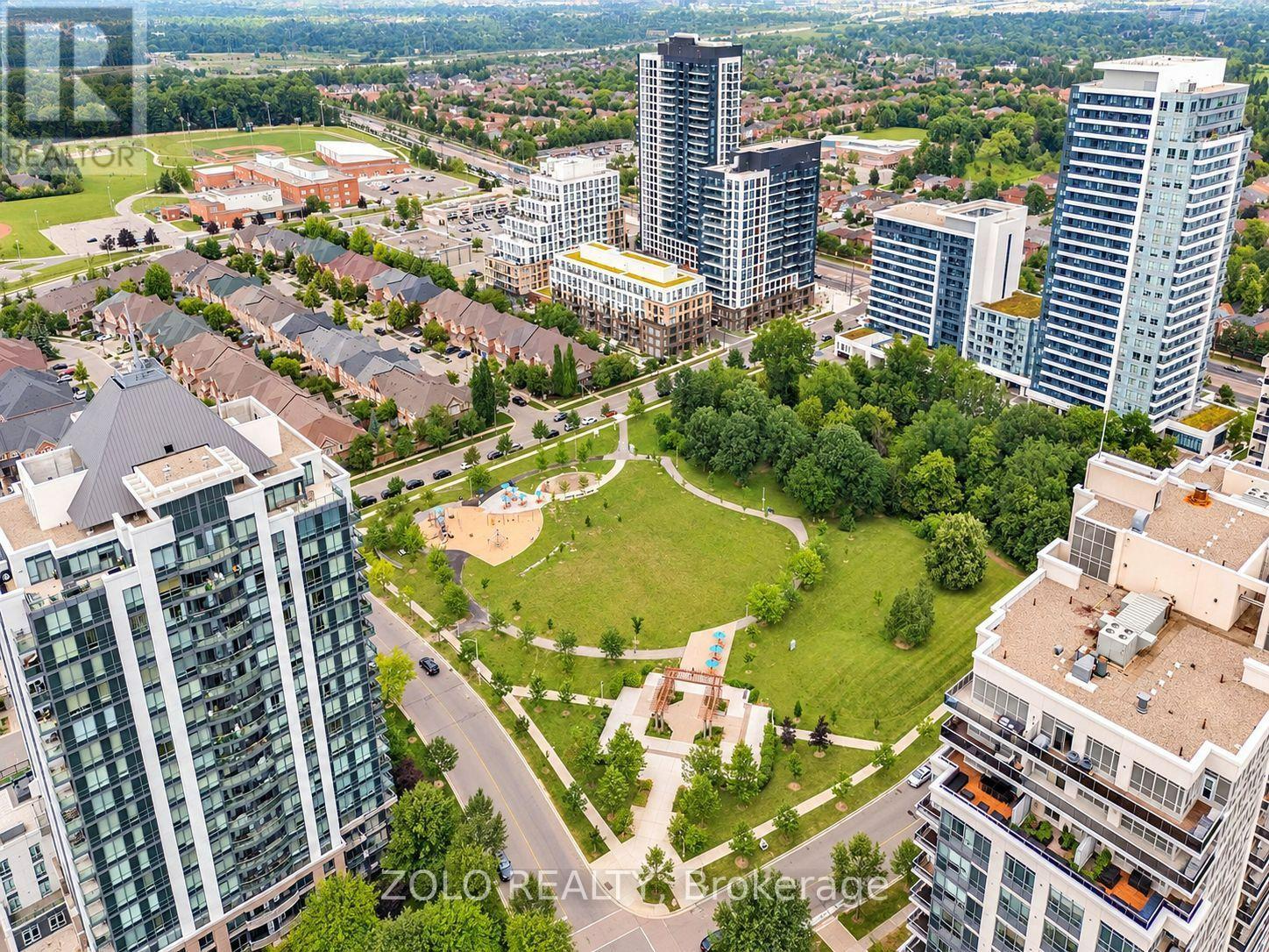 1324 - 7950 Bathurst Street Property Photo 22