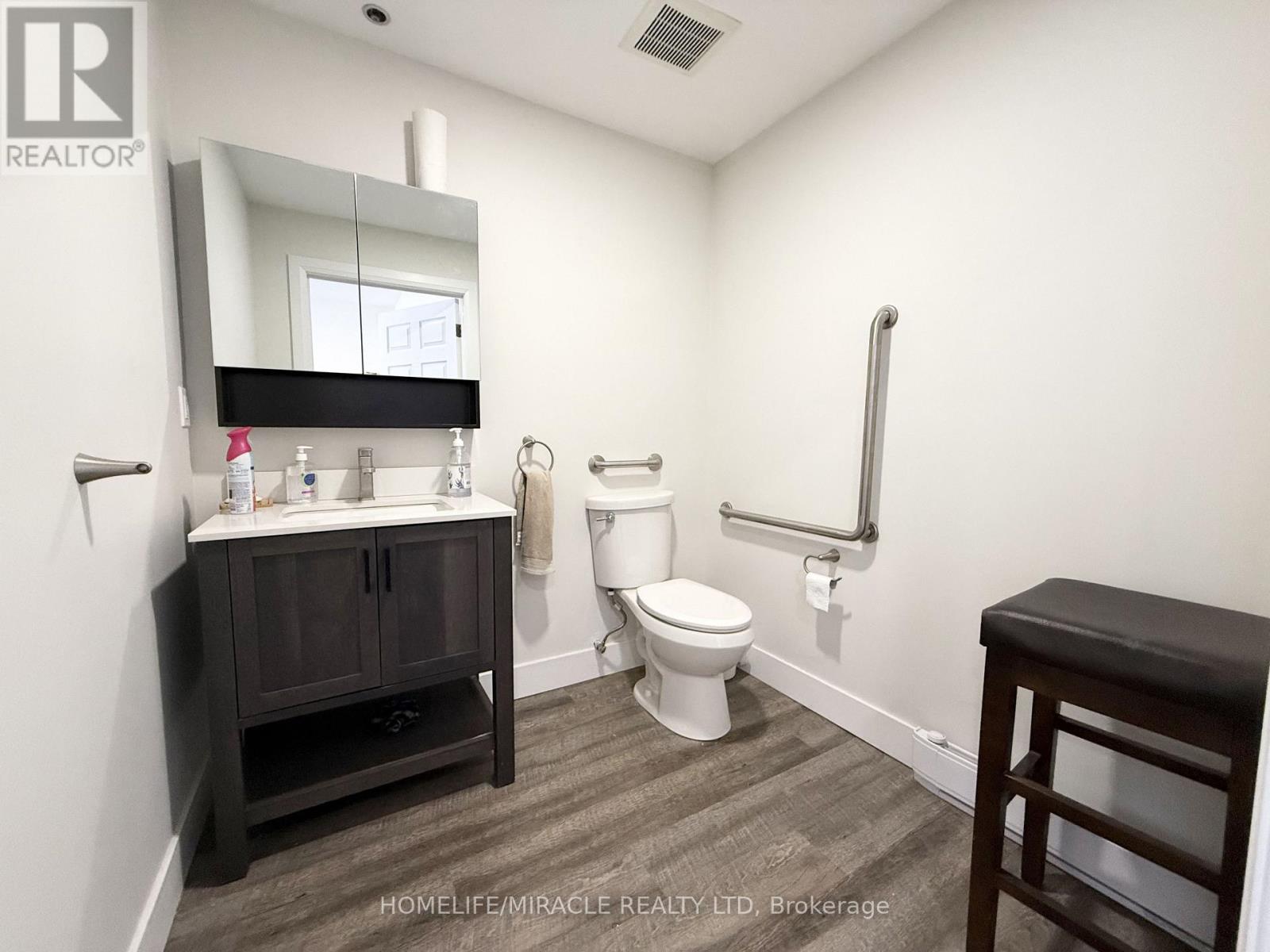 25 - 40 Pippin Road Property Photo 4