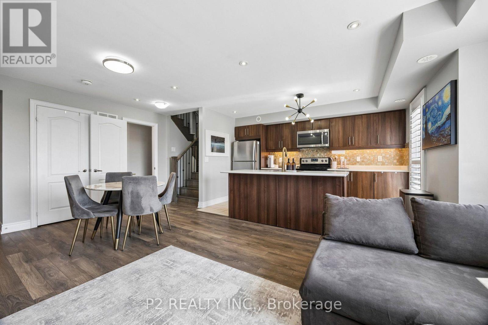 608 - 50 Dunsheath Way Property Photo 10