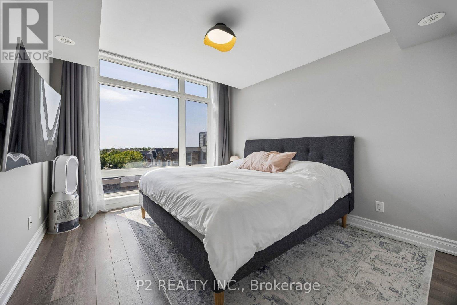 608 - 50 Dunsheath Way Property Photo 15