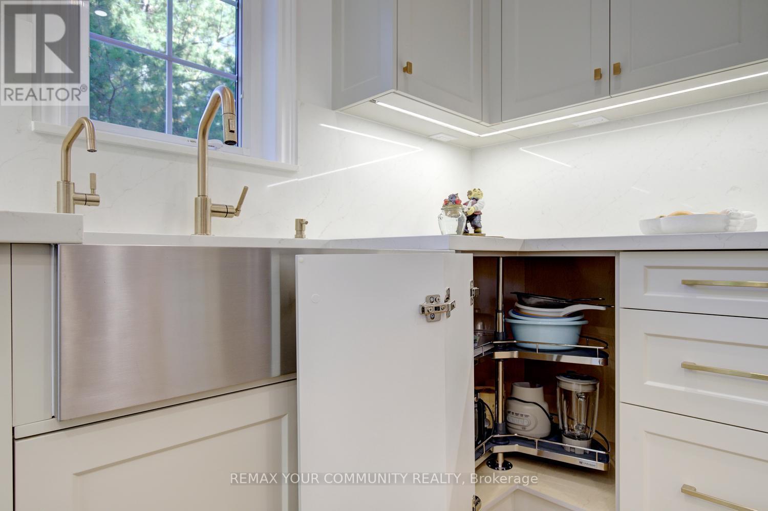 214 Selwyn Road Property Photo 21