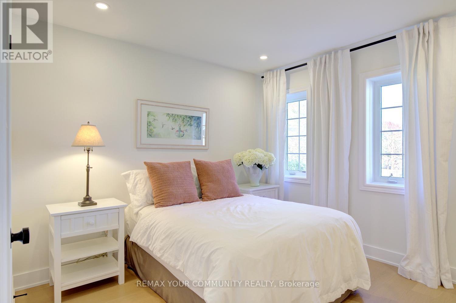 214 Selwyn Road Property Photo 38
