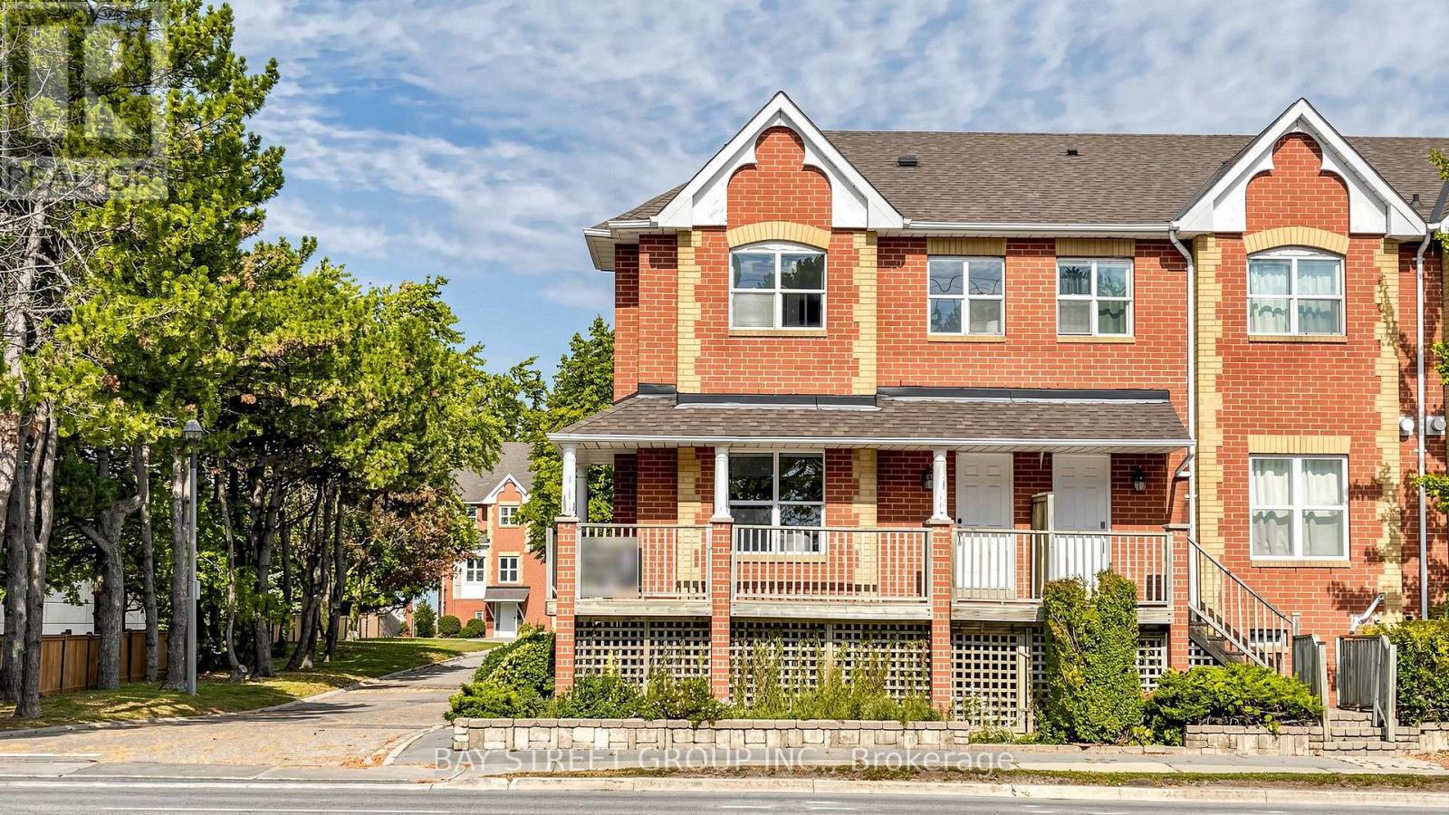 1 Maple Park Way Property Photo 1