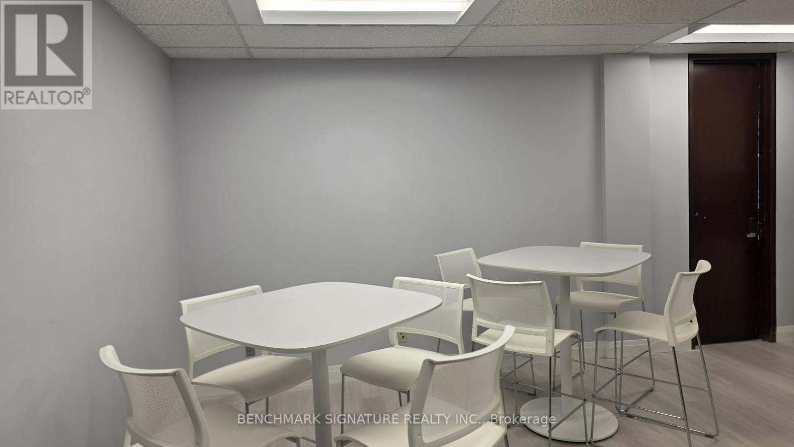 200a - 260 Town Centre Boulevard Property Photo 23