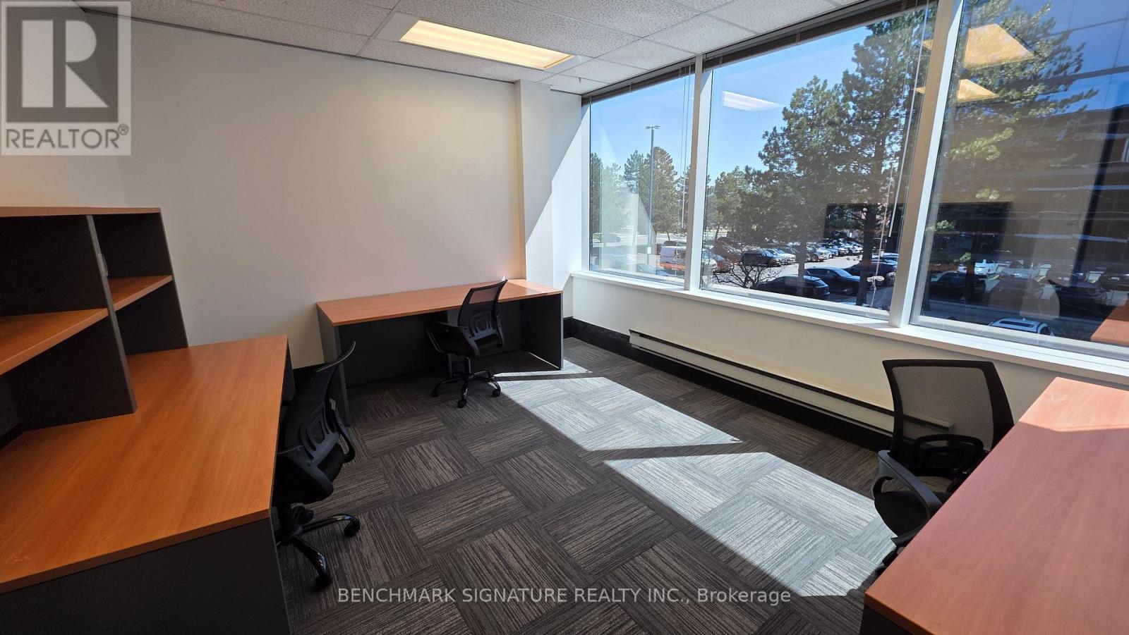 200b - 260 Town Centre Boulevard Property Photo 6